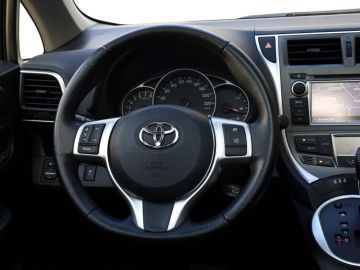 Toyota Verso-S